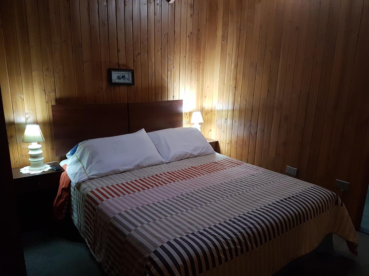 Hostal Victor Pucón Exteriör bild